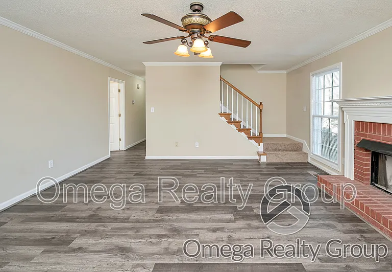 7504 Carrolwood Way — Photo 17