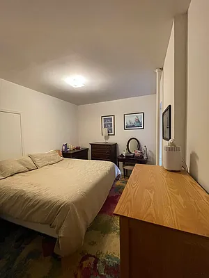 Rented by New York City Apartments | media 4