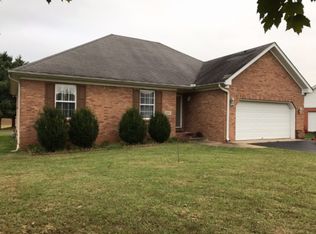 220 Stone Crest Ave, Bowling Green, KY 42101