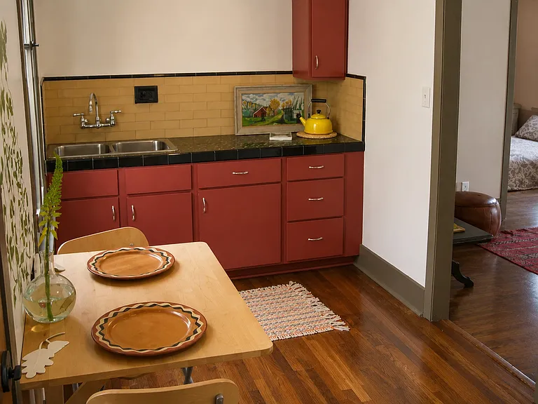 628 N Virgil Ave #3/4 — Photo 9