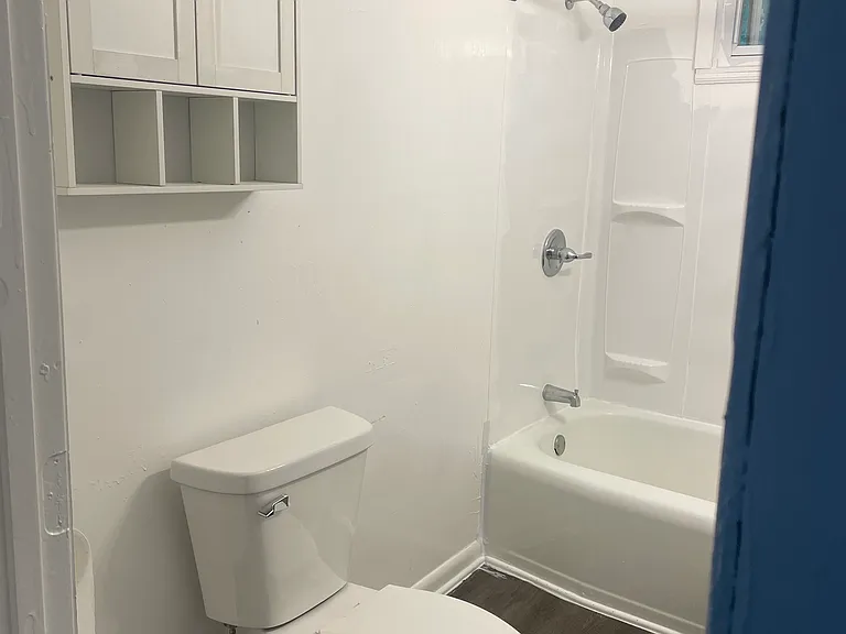 741 Barrie Ave — Photo 14