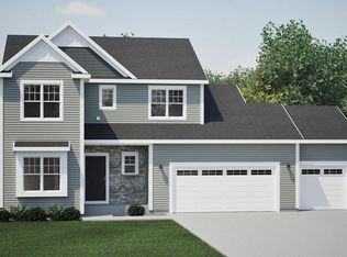 1984 Savannah Dr, Grafton, WI 53024