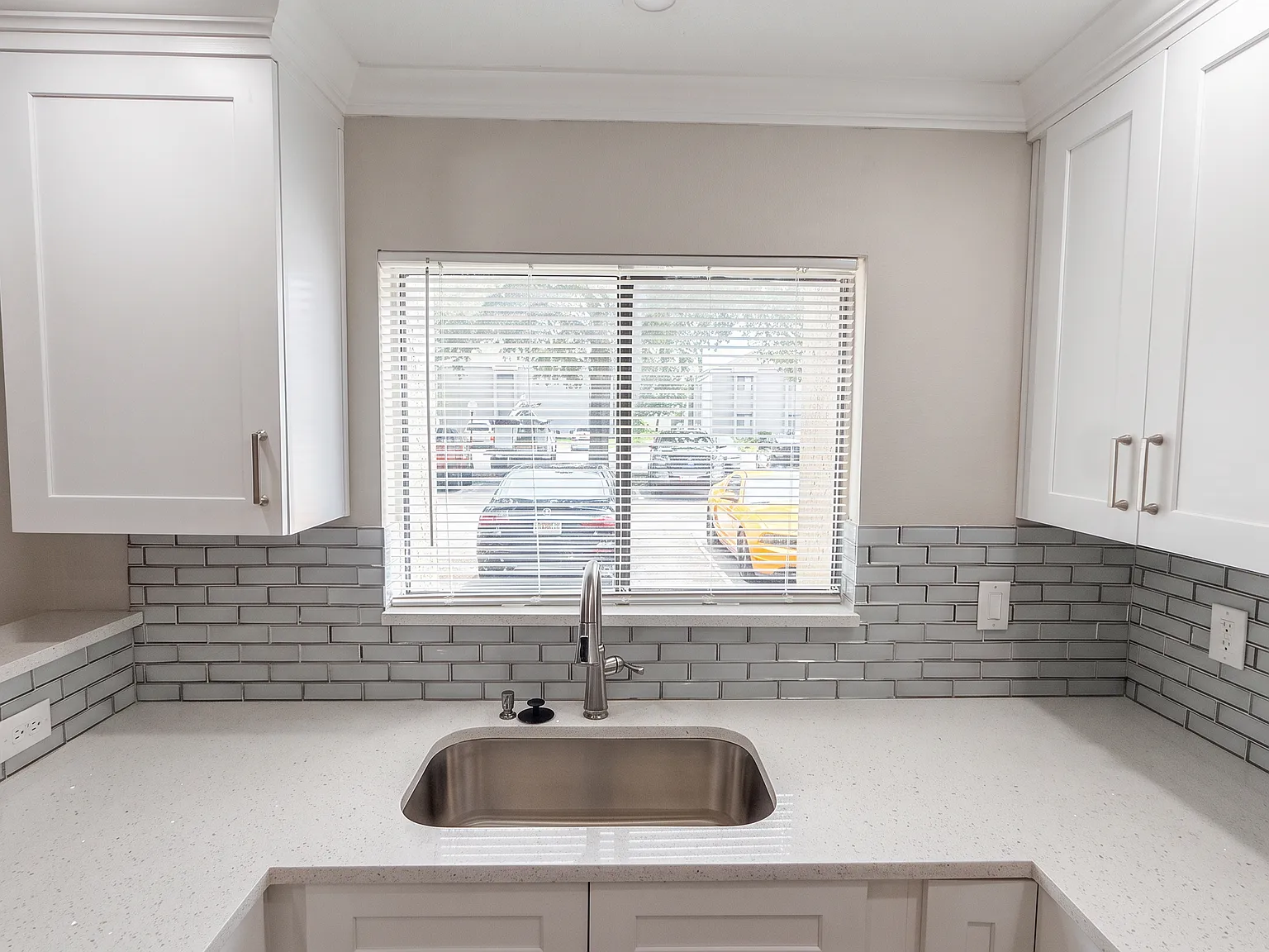2 bed, 2.5 bath, 1152 sqft, $2,200 — Photo 3