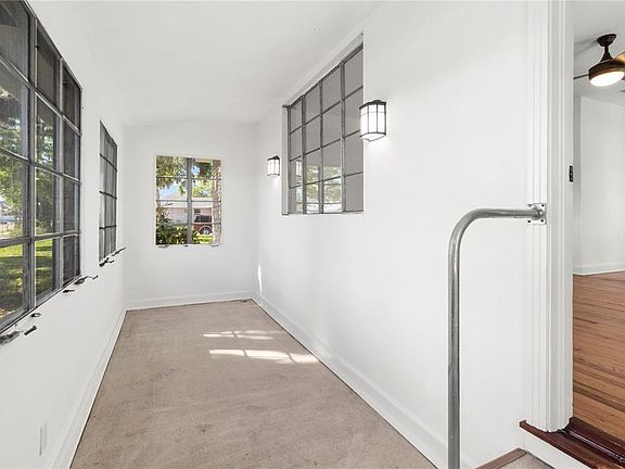 5th image of 1503 10TH AVENUE W
