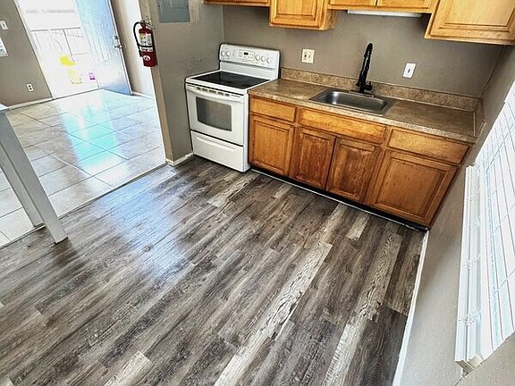 5th image of 5261 Alhambra Dr APT 24