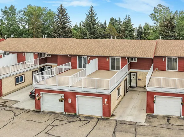 2921 130th Ave NW, Edmonton, AB T5A 3M1