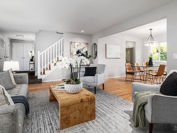 5th image of 27 Park Ridge Road