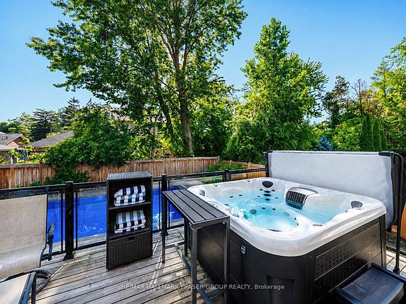 5th image of 1797 Parkside Dr