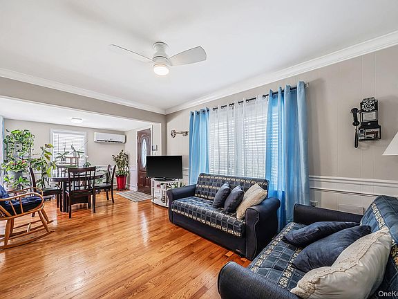 3rd image of 135 Clayton Street