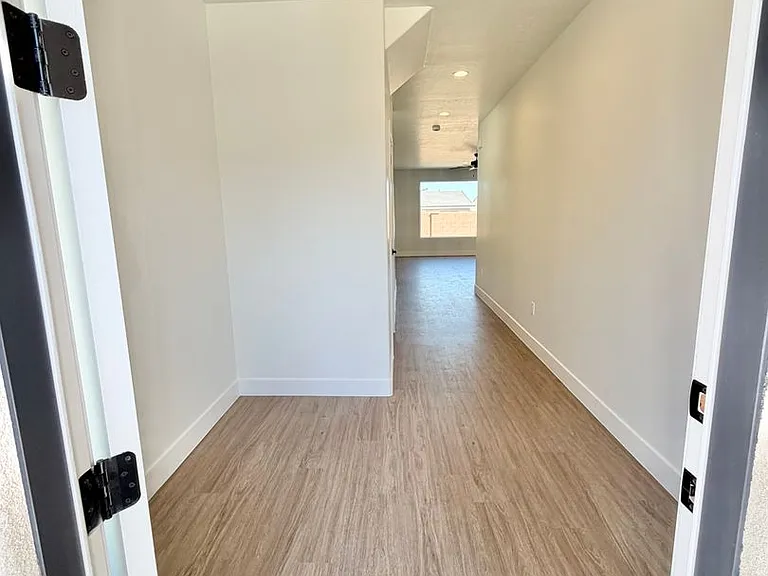 4129 E El Capitan Way St — Photo 4