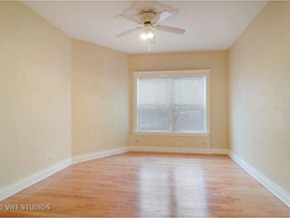 2nd image of 2316 W Superior St APT 1W