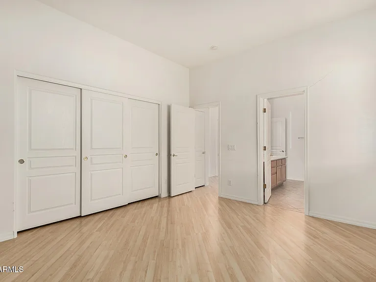 1203 E Kramer Cir — Photo 30