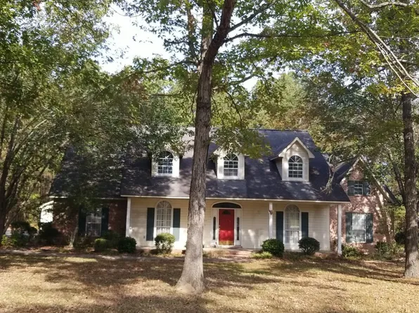 5506 Oakwood Dr, El Dorado, AR 71730