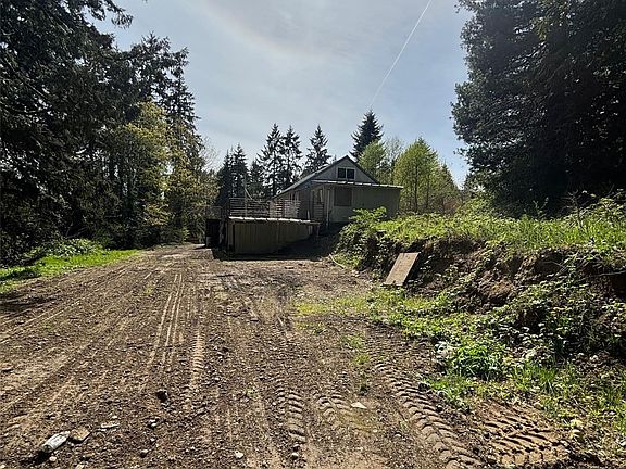 3rd image of 3560 W Arsenal Way