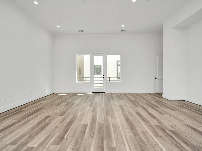 1507 Robin St #B — Photo 20