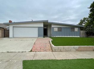 15662 Pacific St, Tustin, CA 92780