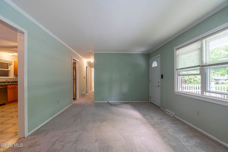 5th image of 4 Sherri Road