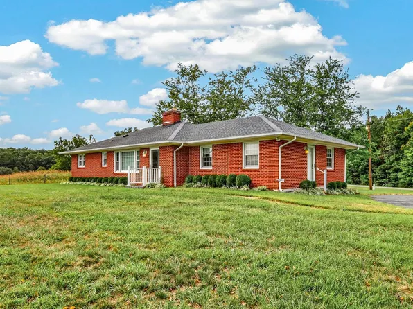 72 Hughes Rd, Gladys, VA 24554