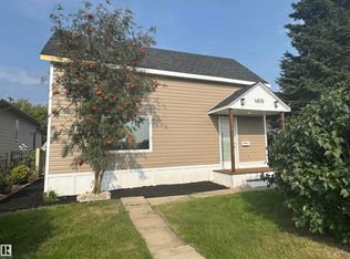 4806 47th Ave, Vegreville, AB T9C1K8