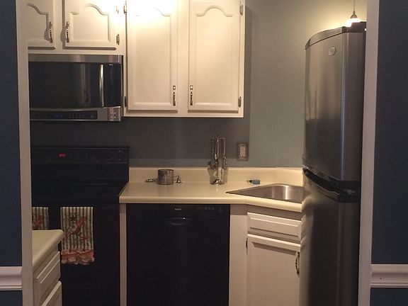 5th image of 1419 Whispering Creek Dr APT K
