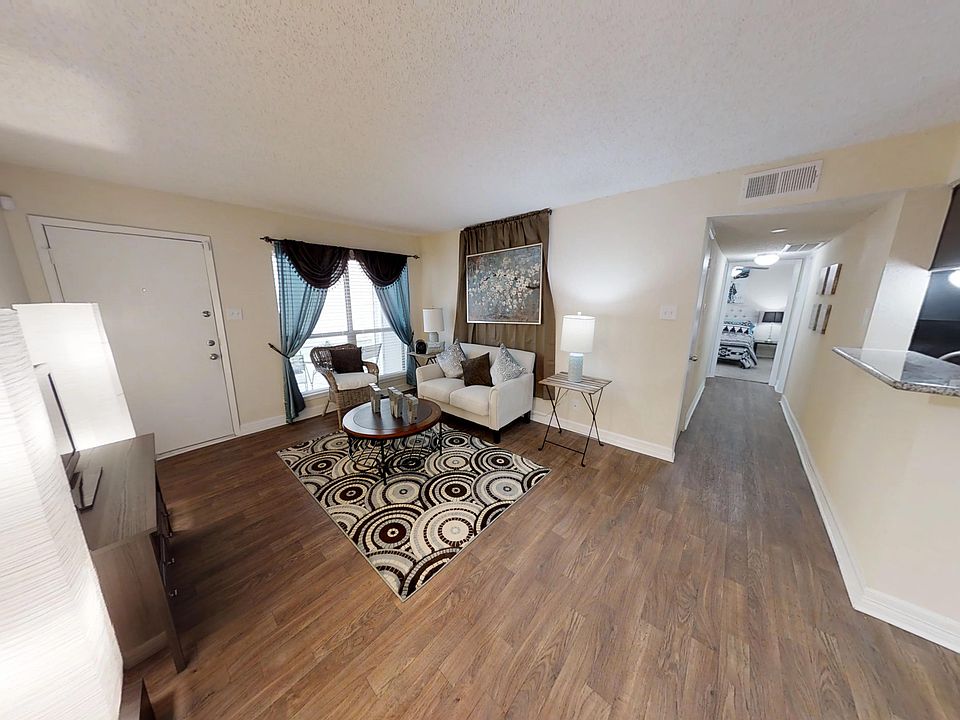 1st image of 1217 Westwood Dr #816