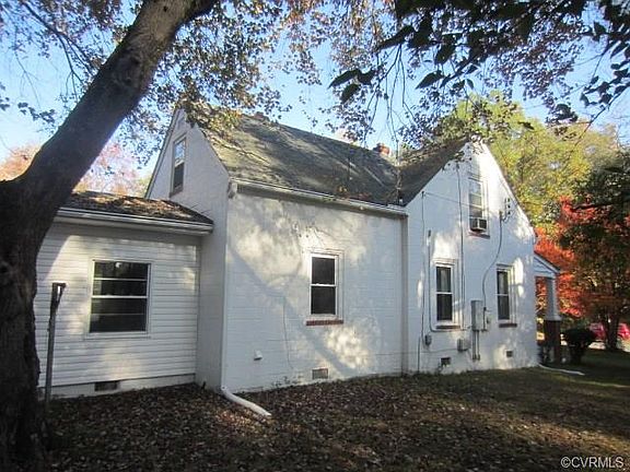 4th image of 402 S Cedar Ave