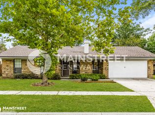 6037 Blank Dr W, Jacksonville, FL 32244