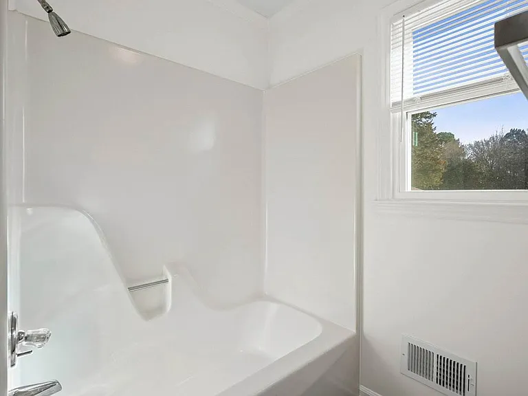 16808 Knoxwood Dr — Photo 19
