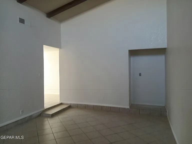 3558 E Glen Dr #B — Photo 3