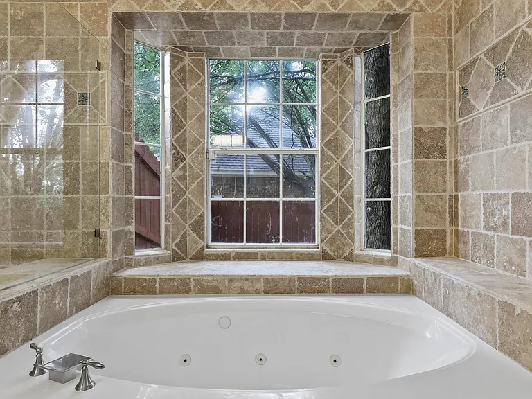 545 Oak Hill Dr — Photo 26