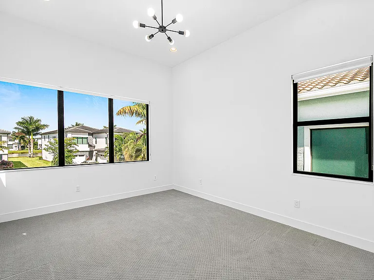 9006 Dulcetto Ct — Photo 40