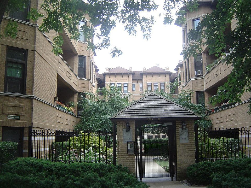 1st image of 1329 W Lunt Ave APT 3C