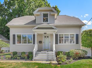 158 Fairview Ave, Fairfield, CT 06824