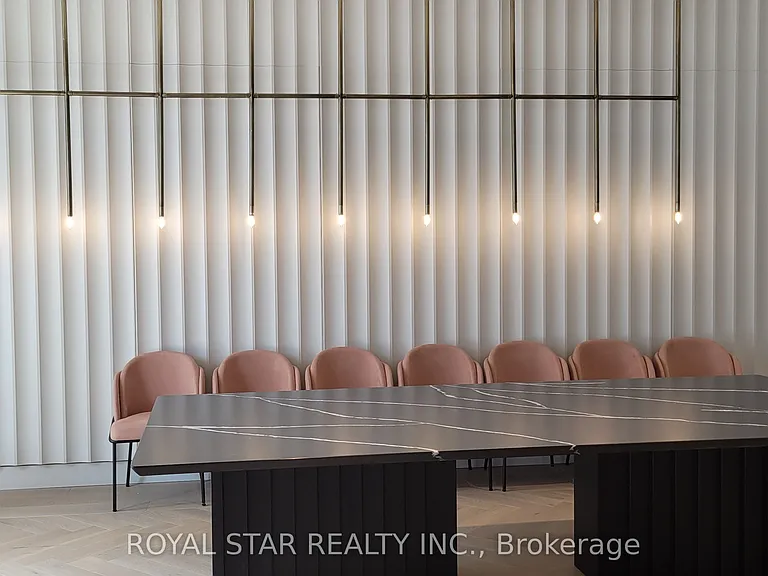 130 River St #3206 — Photo 2