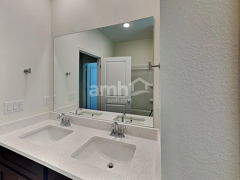 2970 Rolling Acres Rd — Photo 20