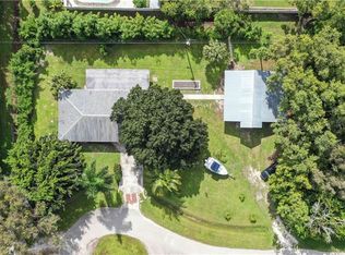 5447 Easy St, Bokeelia, FL 33922