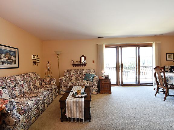 3rd image of 9964 W 153rd St APT 3W