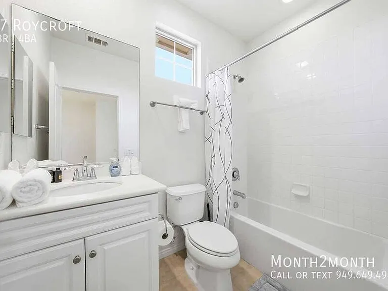 37 Roycroft — Photo 31