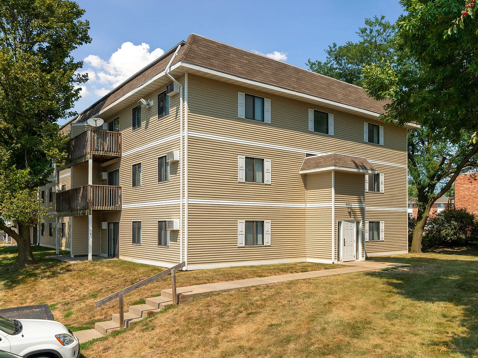 Woodland West — Photo 4