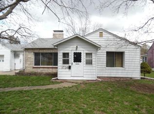 1736 Pine St, Burlington, IA 52601