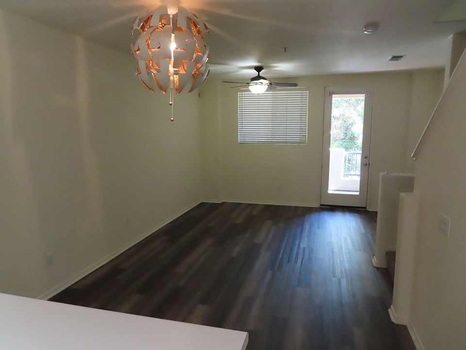 1st image of 1706 Paseo Aurora
