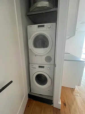 Rented by Hagstrom Management Inc | media 113