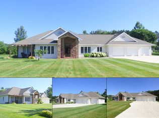 14394 Derosier Dr, Little Falls, MN 56345
