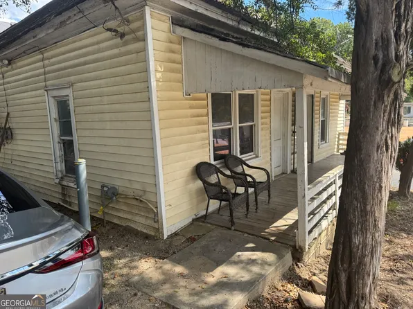 278 Academy St, Canton, GA 30114
