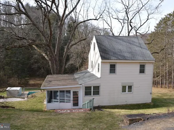 453 Pattersonville Rd, Ringtown, PA 17967