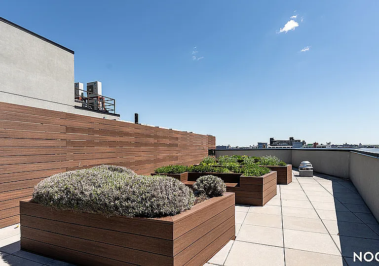 58 Vanderbilt Ave #9Z — Photo 49