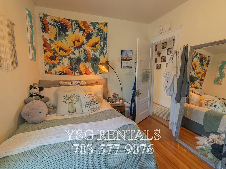 40 Easton St #1 — Photo 17