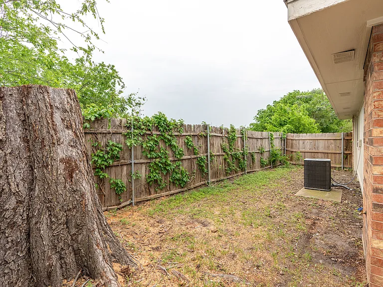 5417 Knollridge Dr — Photo 22