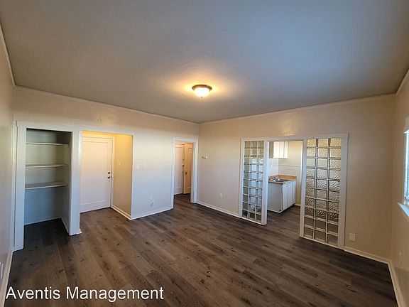 3rd image of 546 Georgia St APT 108
