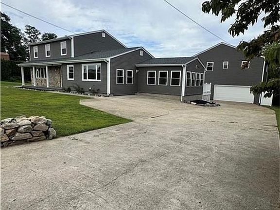 4th image of 36 Kinnicutt Ave